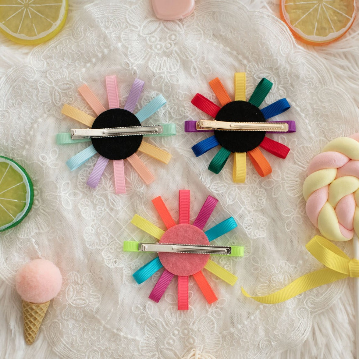 Summer Crystal - Rainbow Ribbon Smiley Face Hair Clip - 1 Pack