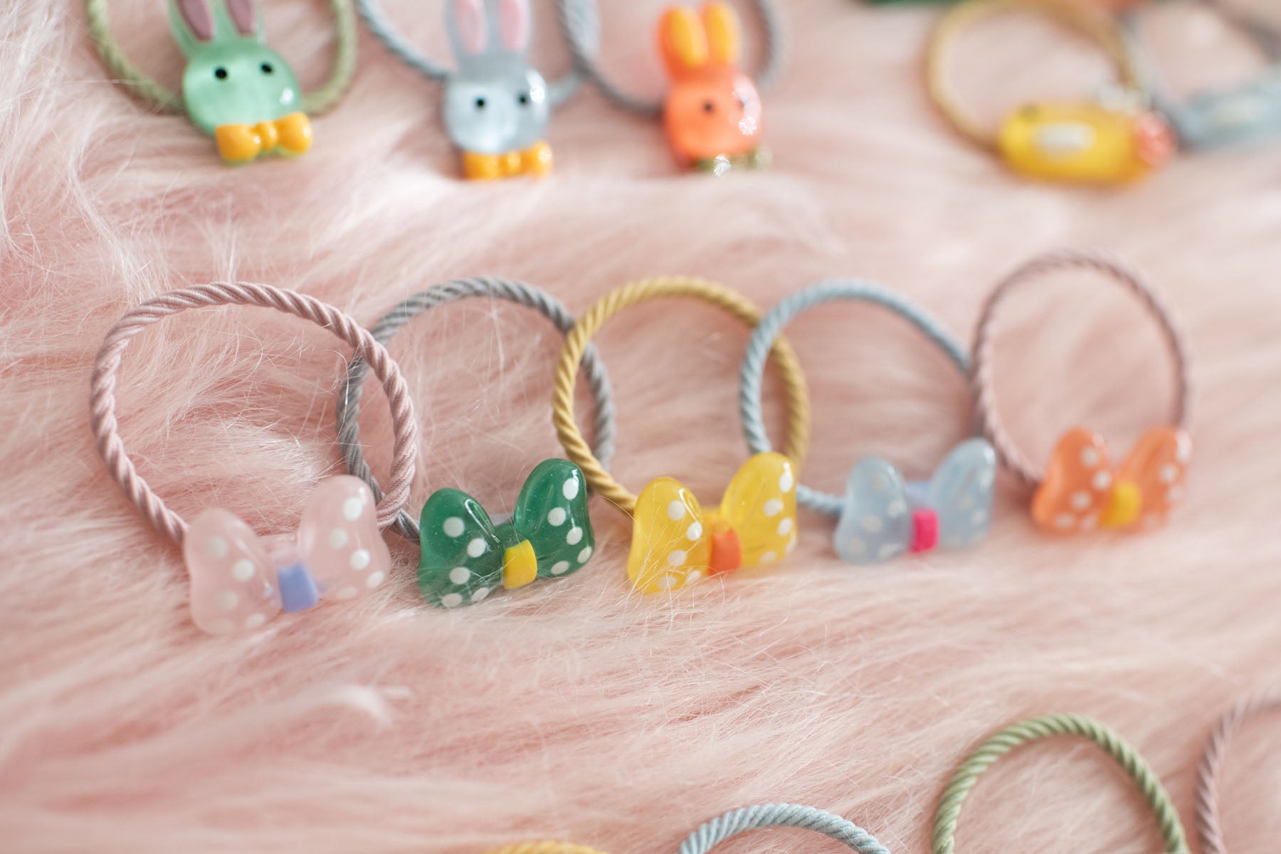 1-Inch Elastic Girls Assorted Resin Hair Ties - 48 Pack
