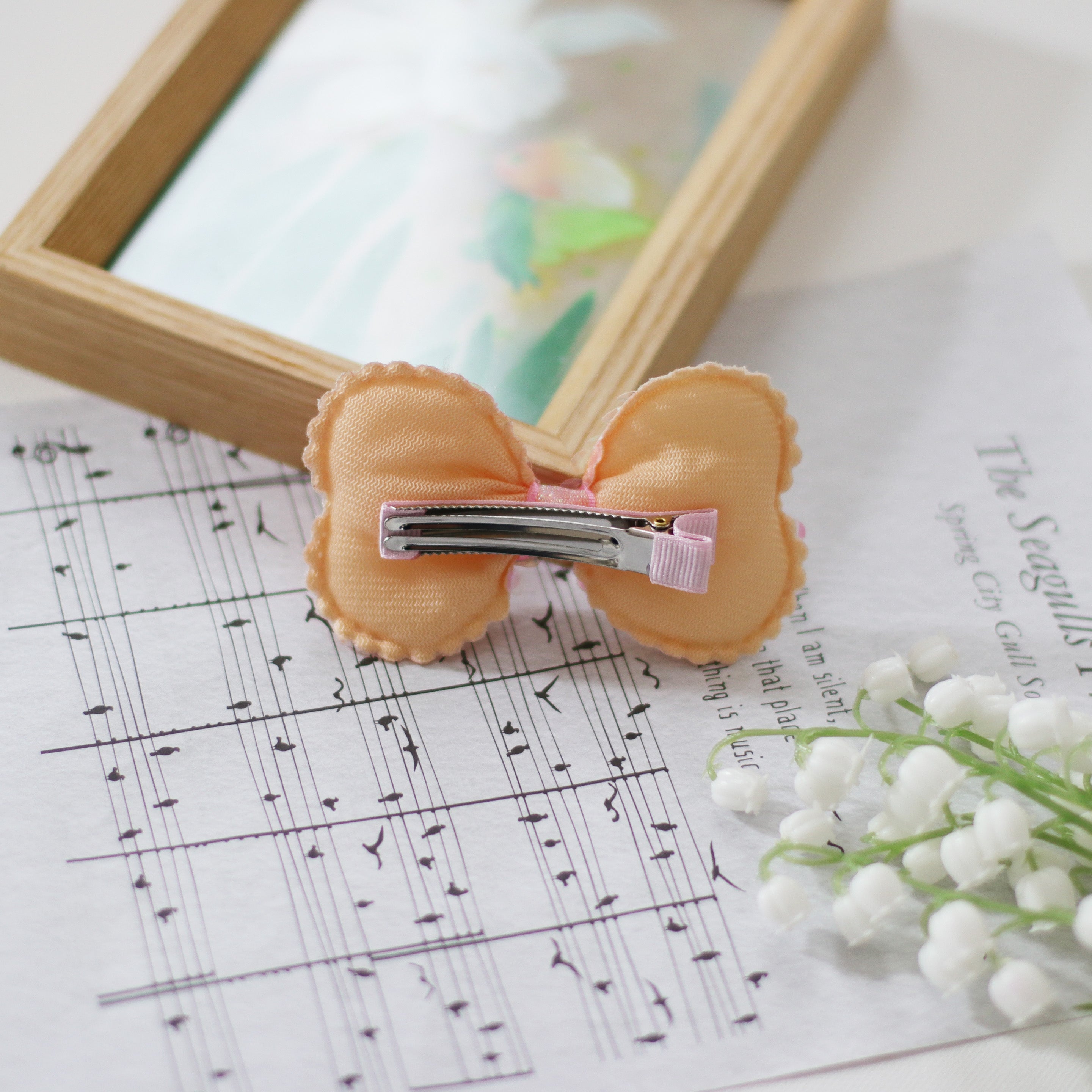 Summer Crystal - Peachy Orange Sequin Stuffed Bow Hair Clip - 1 Pack