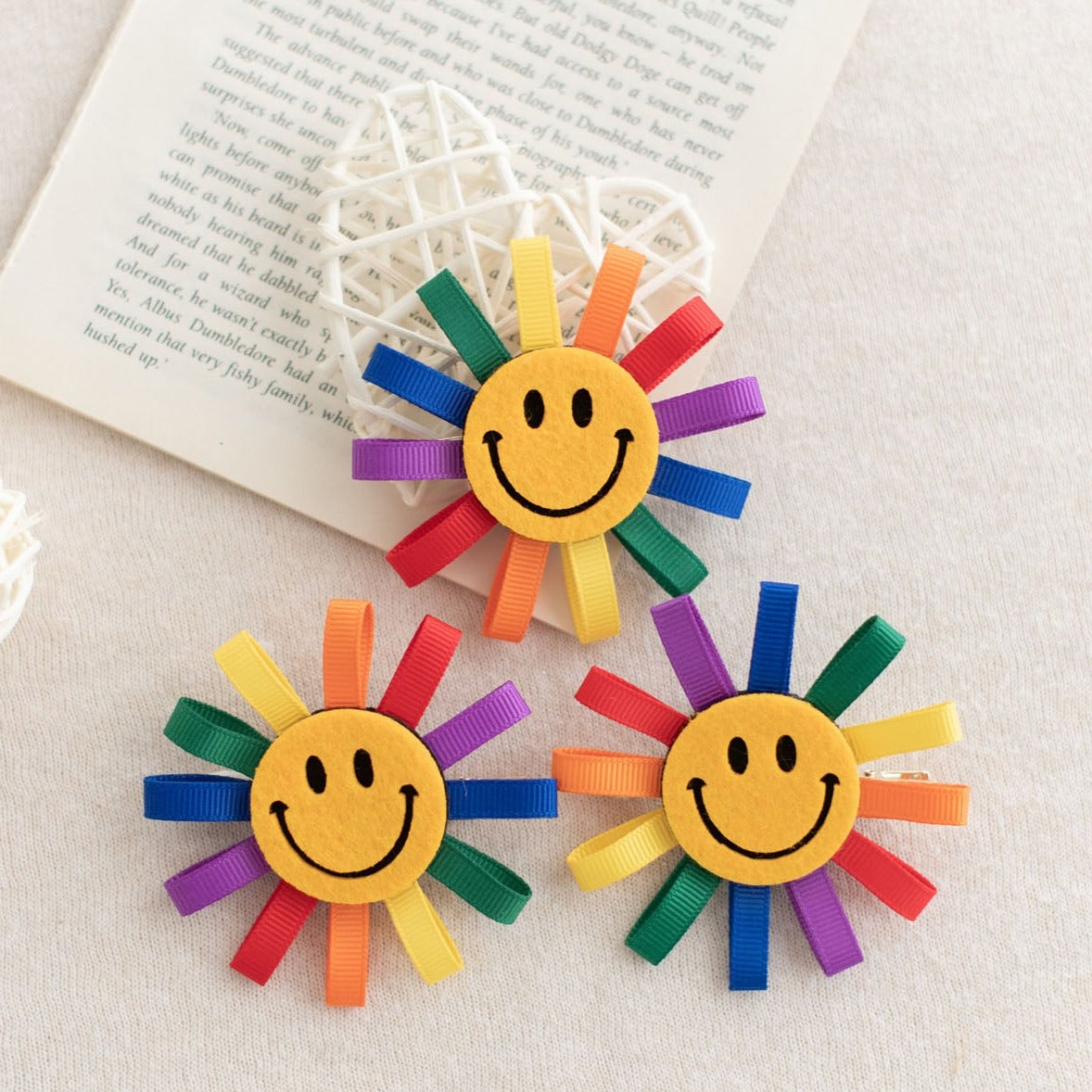 Summer Crystal Rainbow Ribbons Smiley Face Hair Clip For Girls